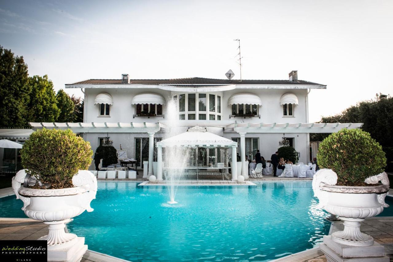 Villa Patrizia Magnago Екстериор снимка