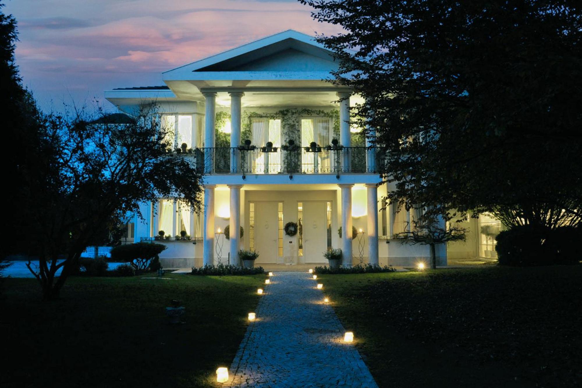 Villa Patrizia Magnago Екстериор снимка